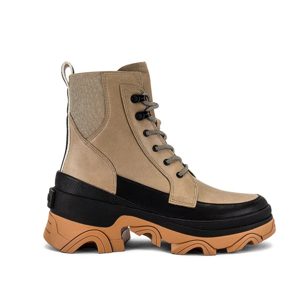 Sorel Brex Lace Boot Size 6